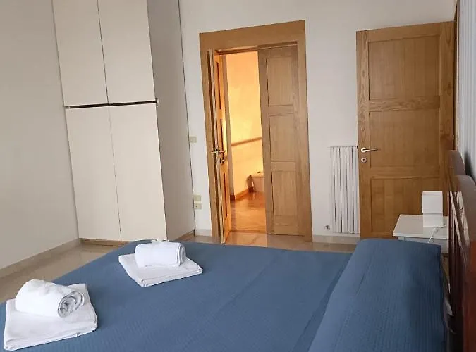 فندق مبيت وإفطار Vallely La Collina Sul Mare D'abruzzo فرانكافيلا أل ماري